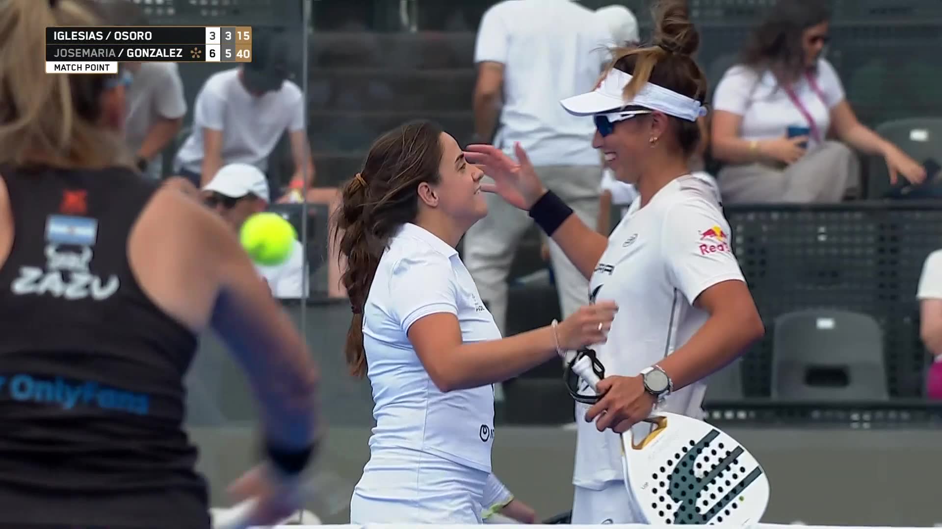 Victoria Iglesias Segador - Aranzazu Osoro Ulrich vs Paula Josemaria Martin - Beatriz Gonzalez Fernandez