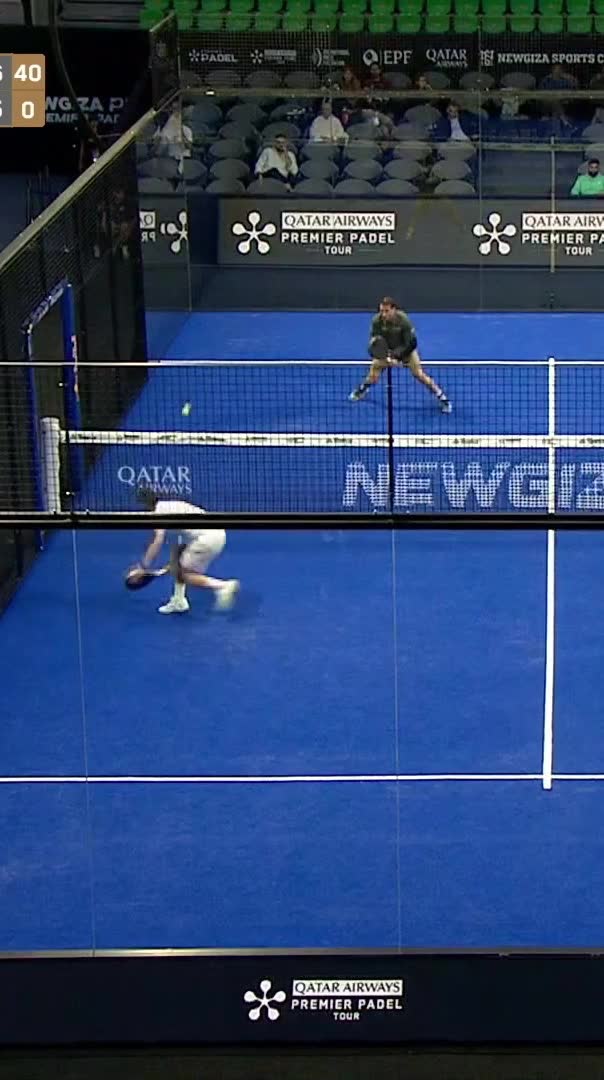 Esbri and Alejandro Ruiz win the first set