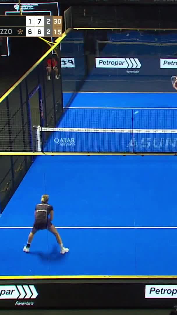 Dal Pozzo hits another great drop shot