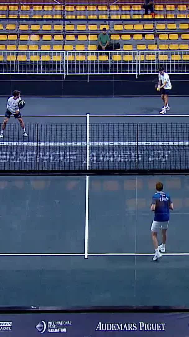 Jofre commits a crucial error losing them the starpoint