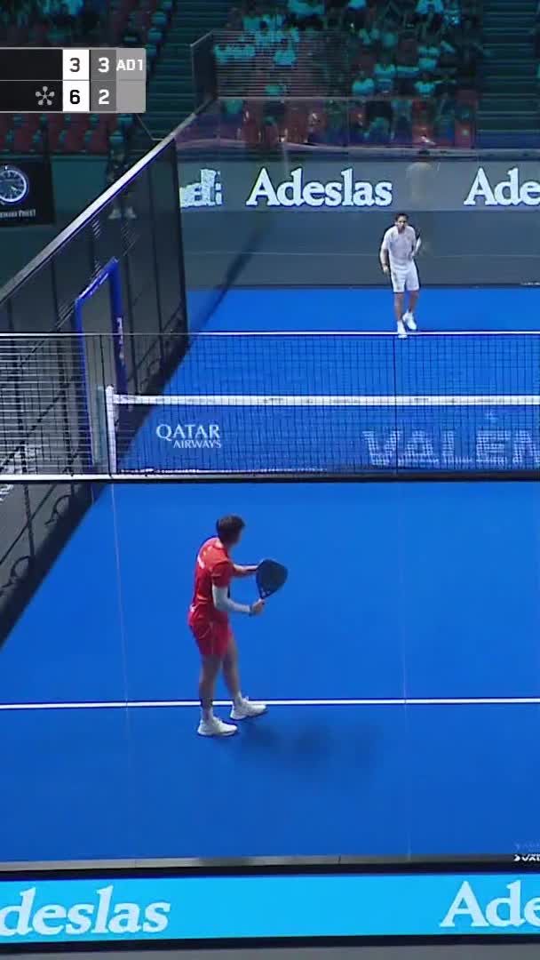 Diestro and Piotto win the Break point