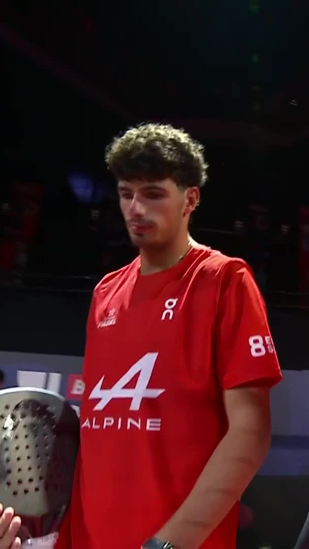 Awards ceremony for the tournament champions: Agustín Tapia y Arturo Coello