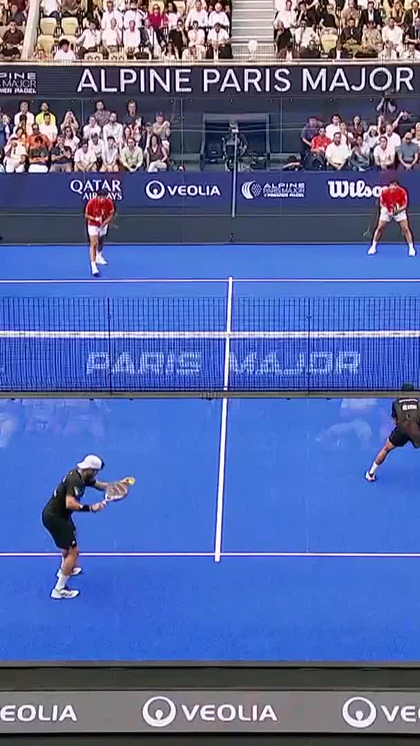 Tapia and Coello win the Paris Major