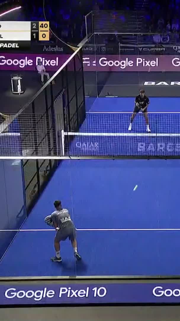Beautiful backhand x3 from Leal