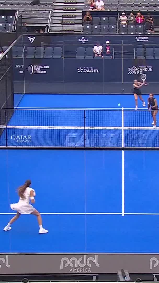 Triay and Brea win the first set after Rufo commits an error